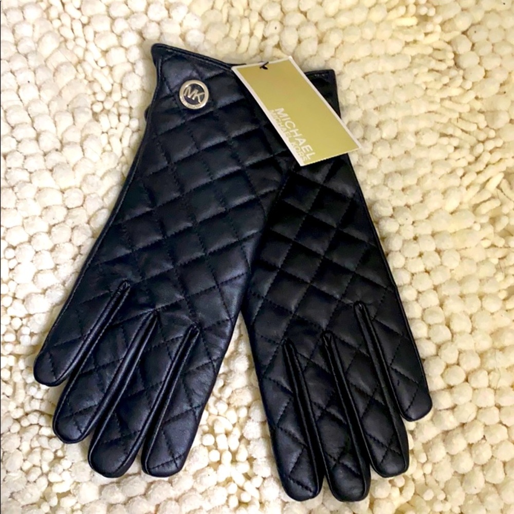 ✨Authentic✨ MK Leather Gloves